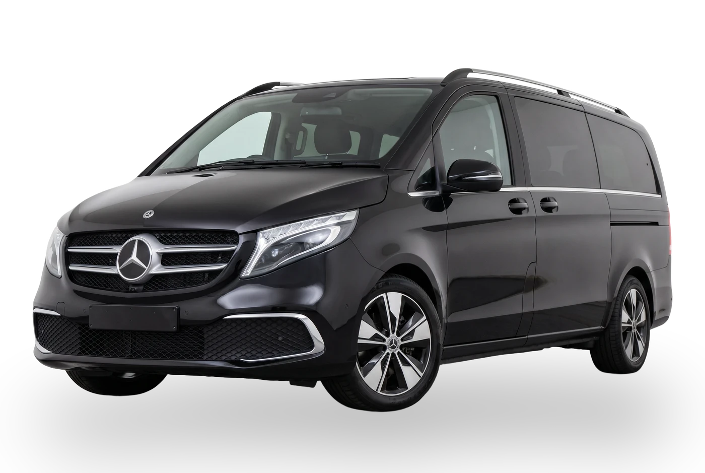 Mercedes Classe V offered by Revvo